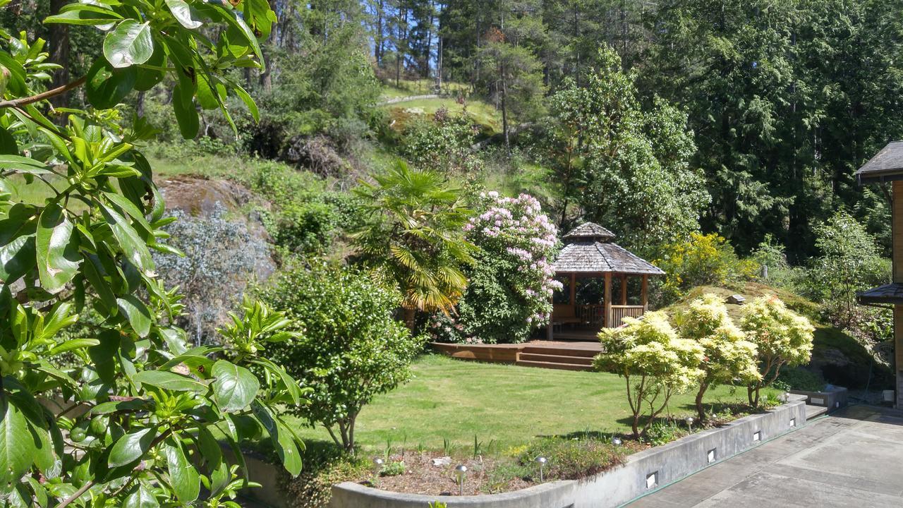 Sunshine Coast Treetop B&B Sechelt Exterior foto